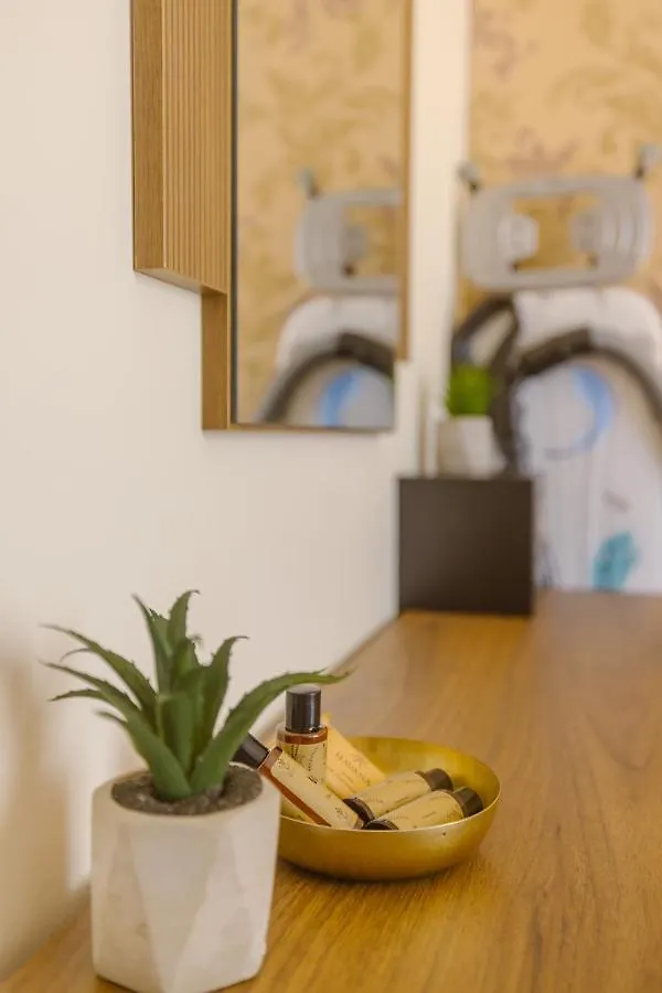 Four Season Apartment Batumi 0*,